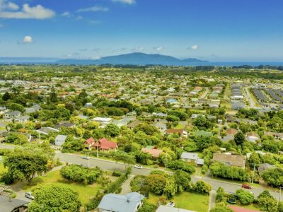 aerial-shot-mesmerizing-scenery-waikanae-township-new-zealand_181624-14446